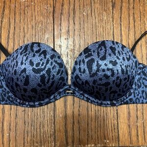 Vintage Victoria’s Secret Very Sexy Multiway Bra 36B Animal Print